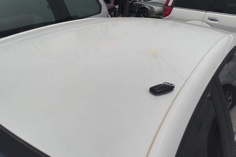 Used Roewe i5 2020 1.5L Manual 4G Connect Luxury Edition Roof