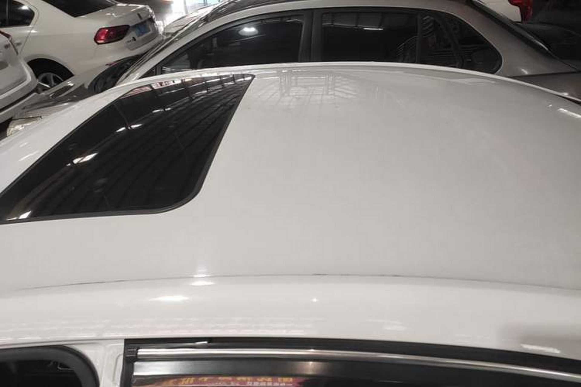 Used Roewe i5 2020 1.5L Automatic 4G Connect Luxury Flagship Edition Roof