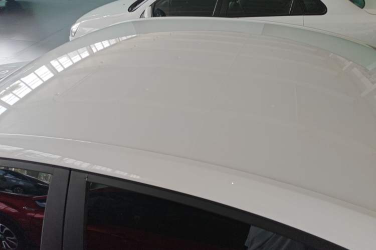 Used Roewe i5 2020 1.5L Manual 4G Connect Luxury Edition Roof