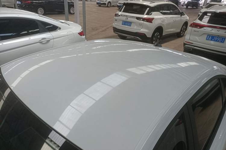 Used Roewe i5 2020 1.5L Manual 4G Connect Luxury Edition Roof