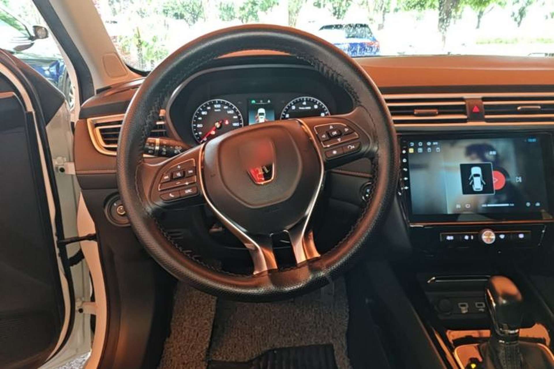 Used Roewe i5 2020 1.5L Automatic 4G Connected Linghao Edition Steering Wheel