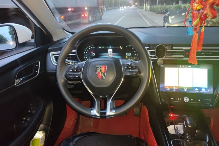 Used Roewe i5 2020 1.5L Automatic 4G Connect Luxury Flagship Edition Steering Wheel