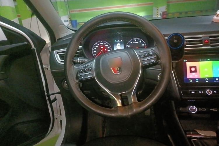 Used Roewe i5 2020 1.5L Manual 4G Connect Luxury Edition Steering Wheel