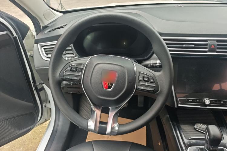 Used Roewe i5 2020 1.5L Automatic 4G Connect Luxury Flagship Edition Steering Wheel