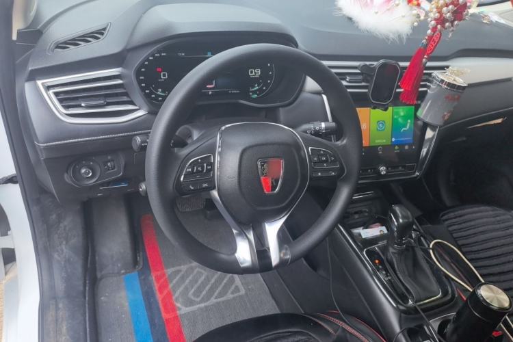 Used Roewe i5 2020 1.5L Automatic 4G Connect Luxury Flagship Edition Steering Wheel