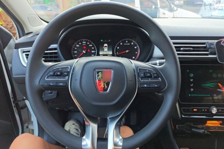 Used Roewe i5 2020 1.5L Manual 4G Connect Luxury Edition Steering Wheel