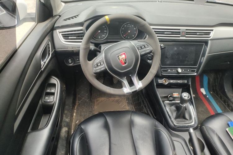 Used Roewe i5 2020 1.5L Manual 4G Connect Leehao Flagship Edition Steering Wheel