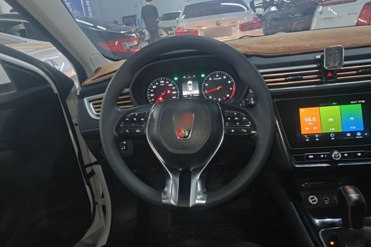 Used Roewe i5 2020 1.5L Automatic 4G Connected Linghao Edition Steering Wheel