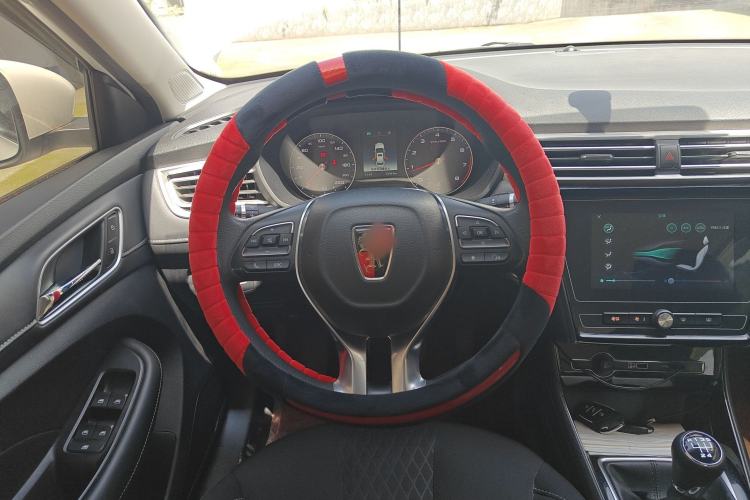 Used Roewe i5 2020 1.5L Manual 4G Connect Luxury Edition Steering Wheel