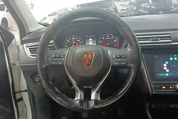 Used Roewe i5 2020 1.5L Manual 4G Connect Luxury Edition Steering Wheel