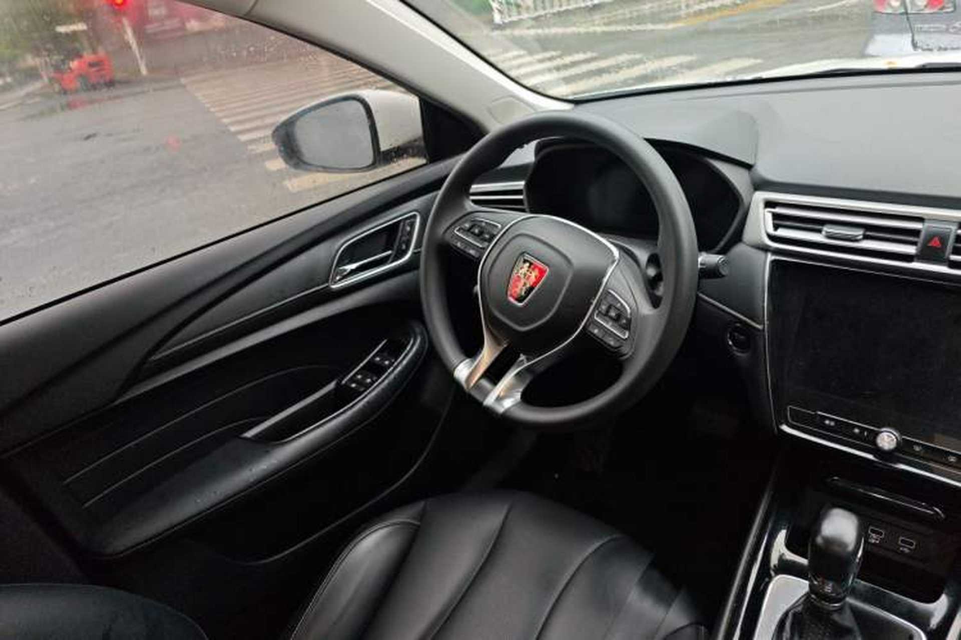 Used Roewe i5 2020 1.5L Automatic 4G Connect Luxury Flagship Edition Steering Wheel