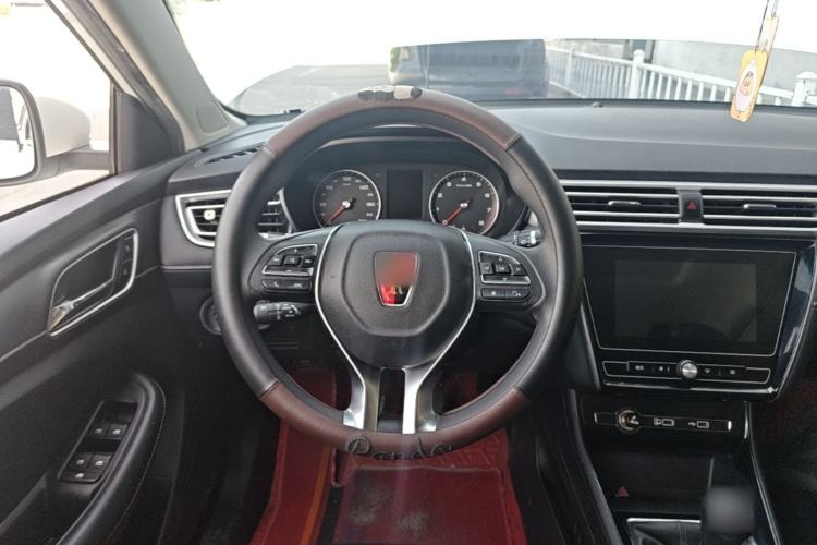 Used Roewe i5 2020 1.5L Manual 4G Connect Leehao Flagship Edition Steering Wheel