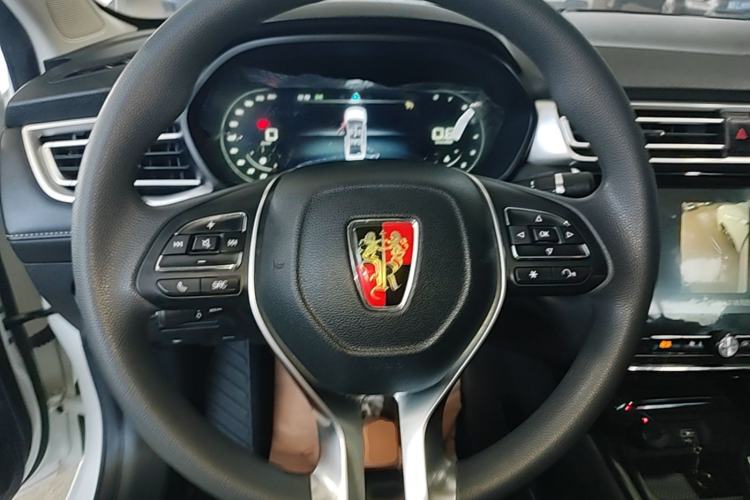 Used Roewe i5 2020 1.5L Automatic 4G Connect Luxury Flagship Edition Steering Wheel
