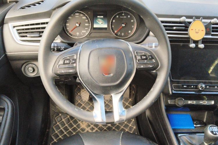 Used Roewe i5 2020 1.5L Manual 4G Connect Leehao Flagship Edition Steering Wheel