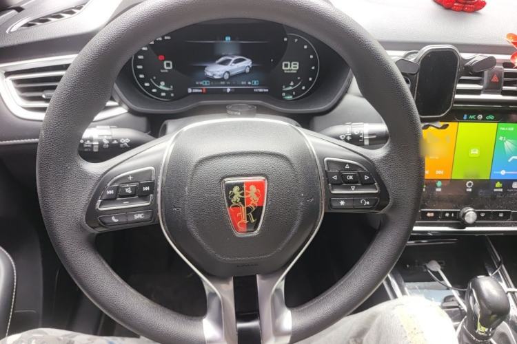 Used Roewe i5 2020 1.5L Automatic 4G Connect Luxury Flagship Edition Steering Wheel