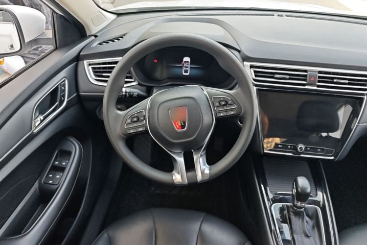 Used Roewe i5 2020 1.5L Automatic 4G Connect Luxury Flagship Edition Steering Wheel