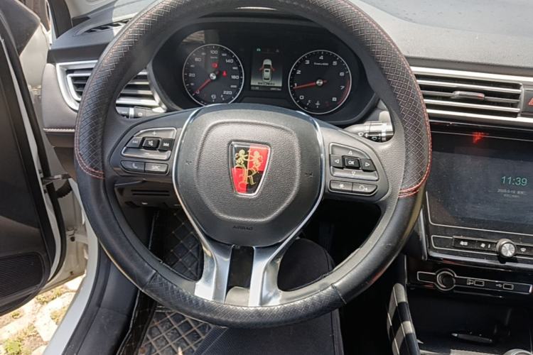 Used Roewe i5 2020 1.5L Manual 4G Connect Luxury Edition Steering Wheel