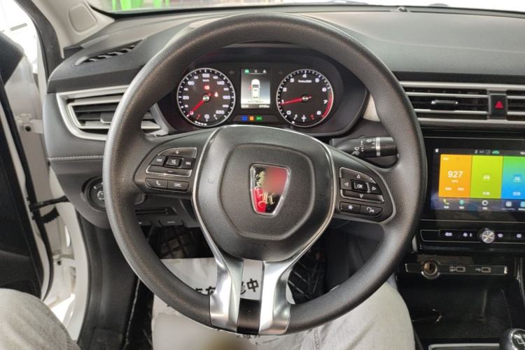 Used Roewe i5 2020 1.5L Manual 4G Connect Luxury Edition Steering Wheel