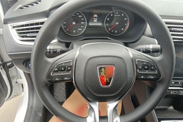 Used Roewe i5 2020 1.5L Manual 4G Connect Luxury Edition Steering Wheel