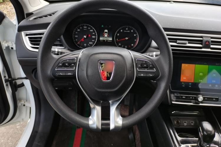Used Roewe i5 2020 1.5L Automatic 4G Connected Linghao Edition Steering Wheel