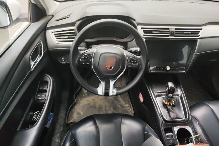 Used Roewe i5 2020 1.5L Automatic 4G Connect Luxury Flagship Edition Steering Wheel