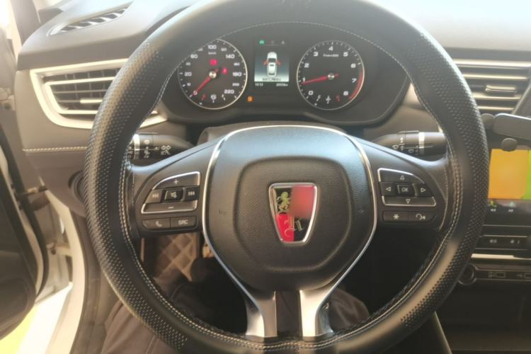 Used Roewe i5 2020 1.5L Manual 4G Connect Leehao Flagship Edition Steering Wheel