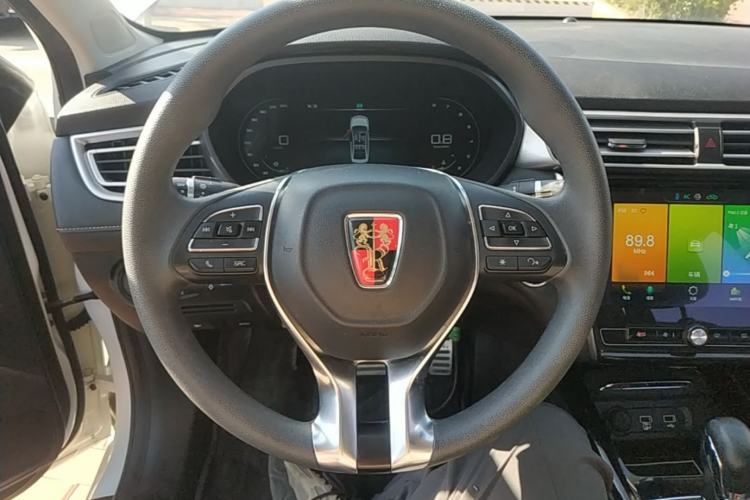 Used Roewe i5 2020 1.5L Automatic 4G Connect Luxury Flagship Edition Steering Wheel