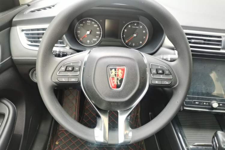 Used Roewe i5 2020 1.5L Automatic 4G Connected Linghao Edition Steering Wheel