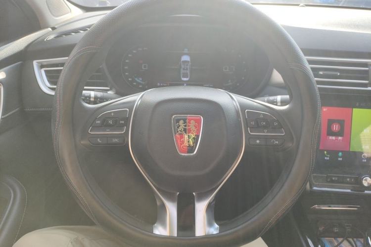 Used Roewe i5 2020 1.5L Automatic 4G Connect Luxury Flagship Edition Steering Wheel