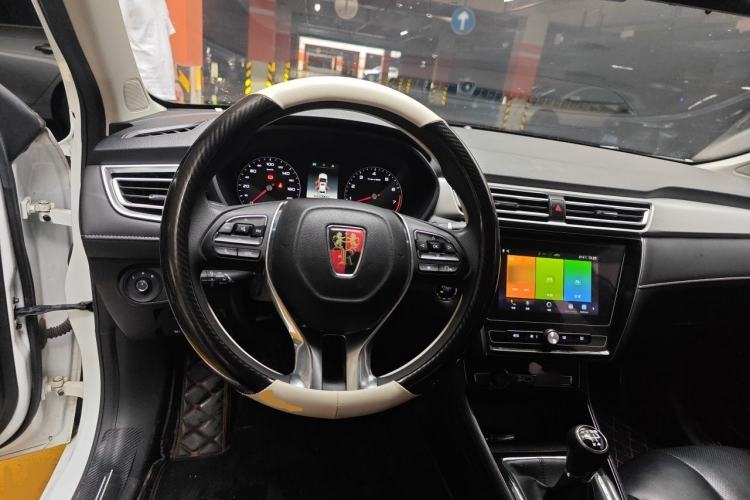 Used Roewe i5 2020 1.5L Manual 4G Connect Leehao Flagship Edition Steering Wheel