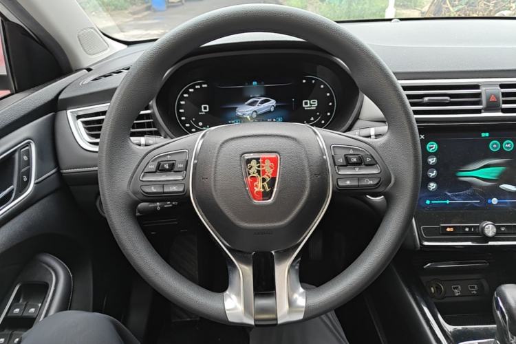 Used Roewe i5 2020 1.5L Automatic 4G Connect Luxury Flagship Edition Steering Wheel