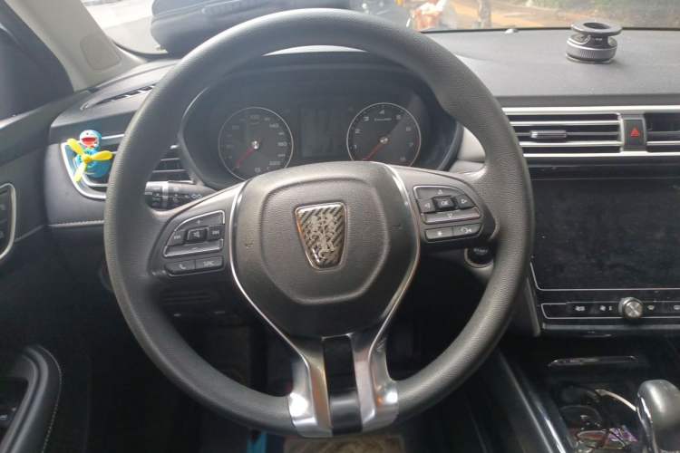 Used Roewe i5 2020 1.5L Automatic 4G Connected Linghao Edition Steering Wheel