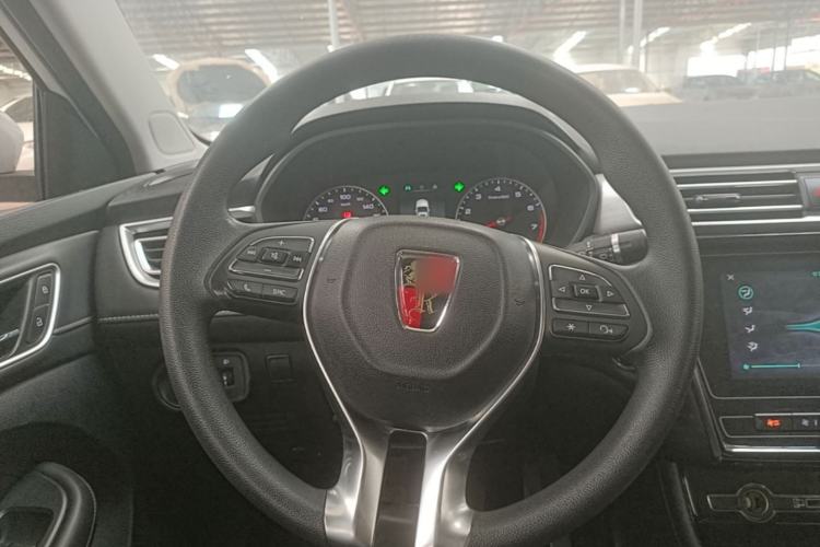 Used Roewe i5 2020 1.5L Manual 4G Connect Luxury Edition Steering Wheel