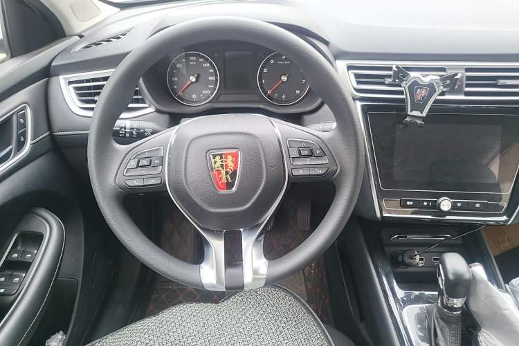 Used Roewe i5 2020 1.5L Automatic 4G Connected Linghao Edition Steering Wheel
