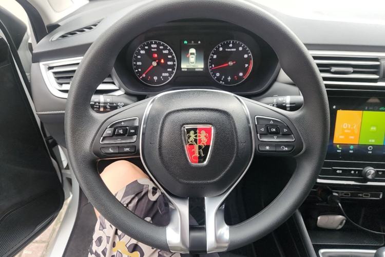 Used Roewe i5 2020 1.5L Manual 4G Connect Luxury Edition Steering Wheel