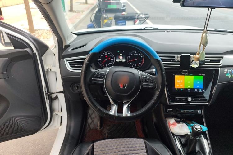 Used Roewe i5 2020 1.5L Manual 4G Connect Luxury Edition Steering Wheel