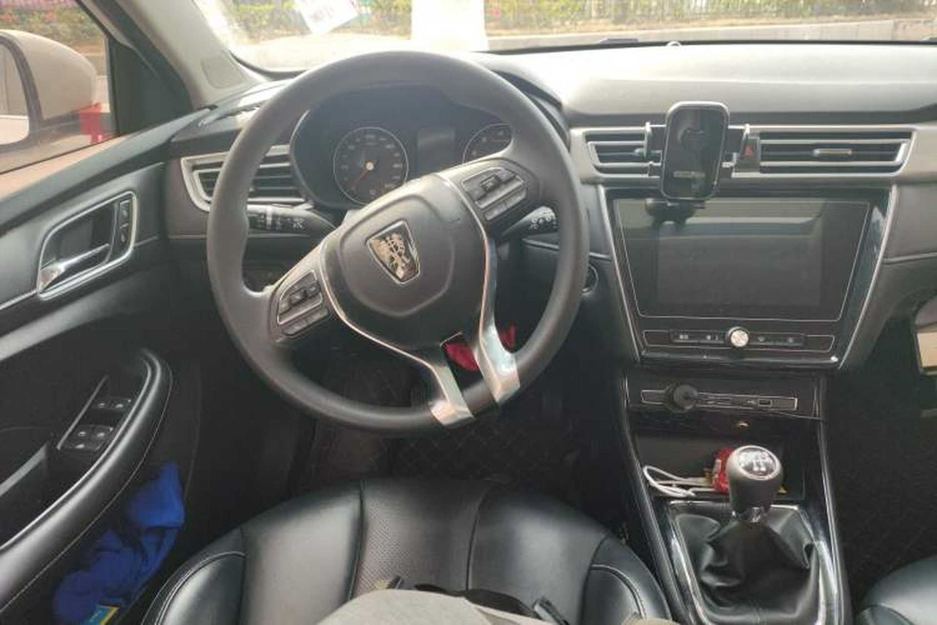 Used Roewe i5 2020 1.5L Manual 4G Connect Leehao Flagship Edition Steering Wheel