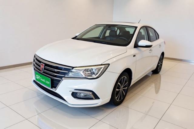Używany Roewe i5 2020 1.5L Manual 4G Connect Leehao Flagship Edition