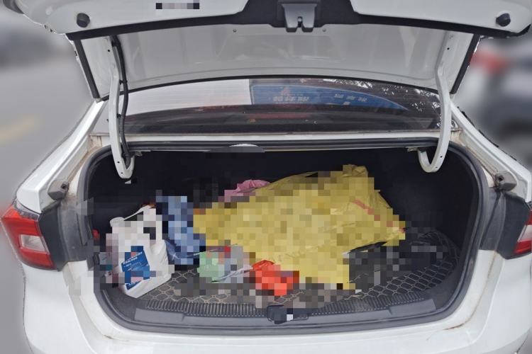 Used Roewe i5 2020 1.5L Automatic 4G Connect Luxury Flagship Edition Trunk