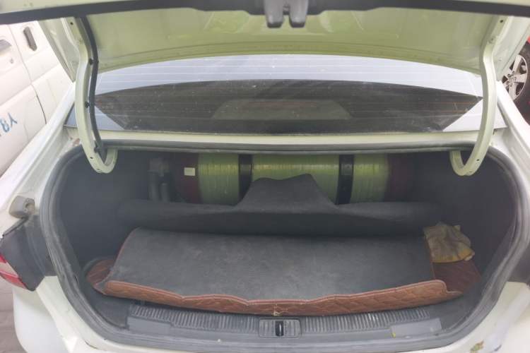 Used Roewe i5 2020 1.5L Manual 4G Connect Luxury Edition Trunk