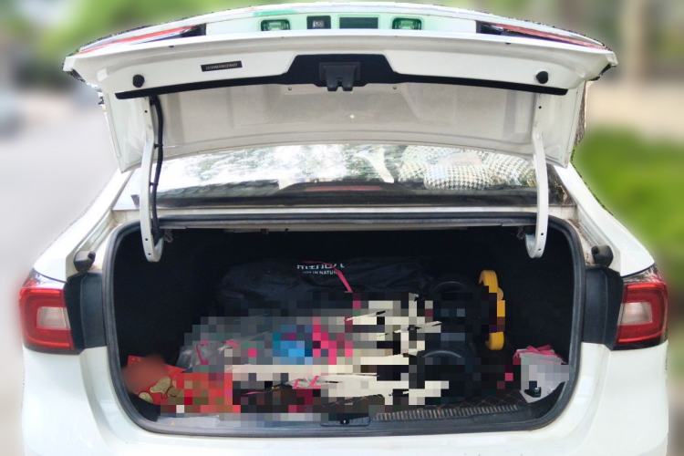 Used Roewe i5 2020 1.5L Automatic 4G Connected Linghao Edition Trunk