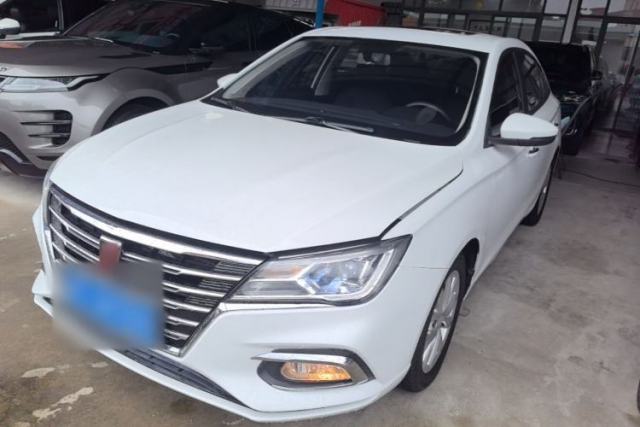 Używany Roewe i5 2020 1.5L Automatic 4G Connected Linghao Edition