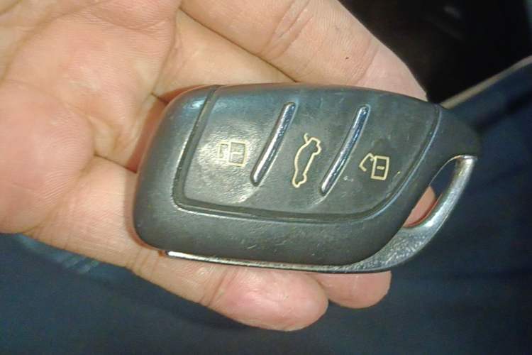 Used Roewe i5 2020 1.5L Manual 4G Connect Luxury Edition Vehicle Key