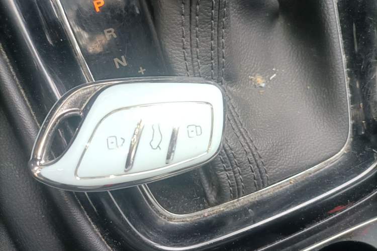 Used Roewe i5 2020 1.5L Automatic 4G Connected Linghao Edition Vehicle Key
