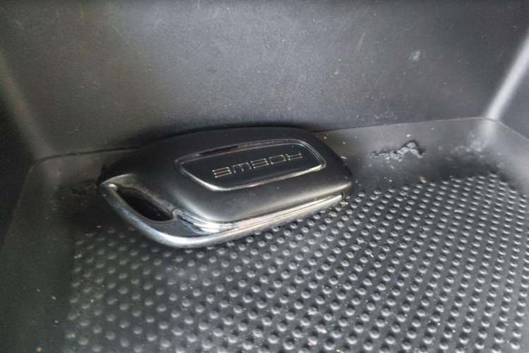 Used Roewe i5 2020 1.5L Manual 4G Connect Leehao Flagship Edition Vehicle Key