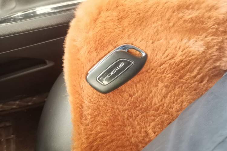 Used Roewe i5 2020 1.5L Manual 4G Connect Leehao Flagship Edition Vehicle Key