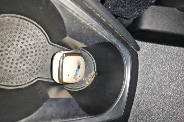 Used Roewe i5 2020 1.5L Automatic 4G Connect Luxury Flagship Edition Vehicle Key