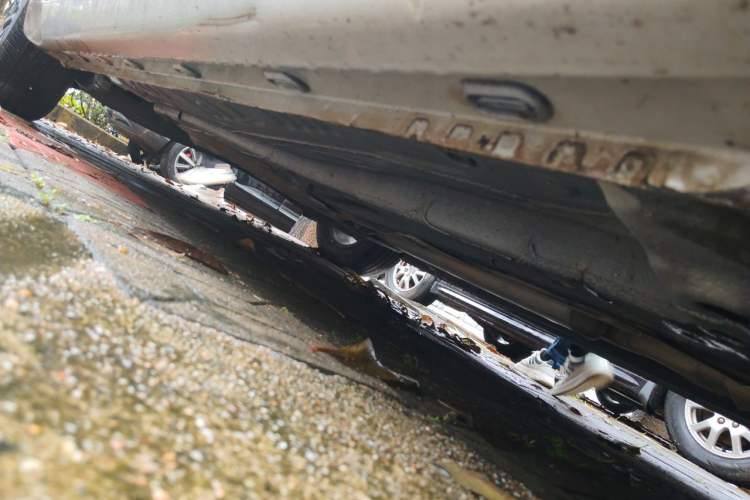 Used Roewe i5  Chassis Front Right