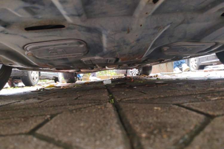 Used Roewe i5  Chassis Front