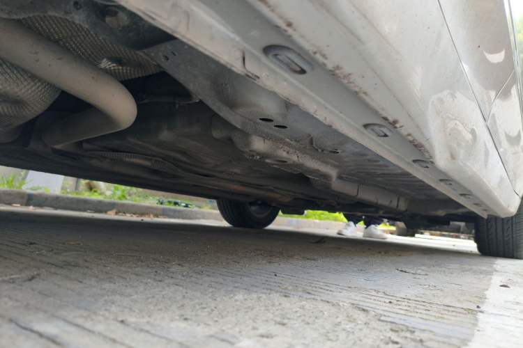 Used Roewe i5 2020 1.5L Automatic 4G Connect Luxury Flagship Edition Chassis Rear Right